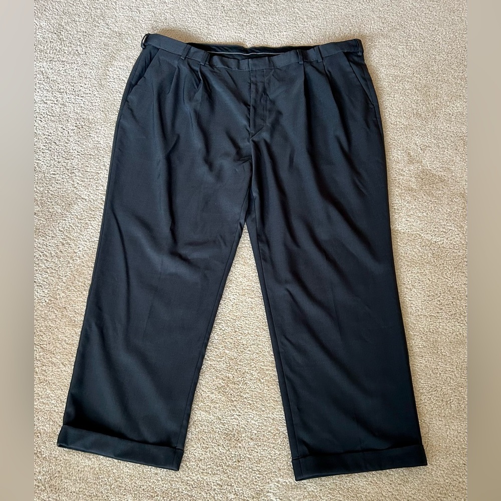 Van Heusen Big and Tall Men's Traveler Charcoal Dress Pants size 48 x 30